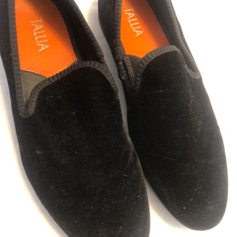 TALLIA Men's Elegant Black Velvet Slip-Ons - Picture 1 of 4